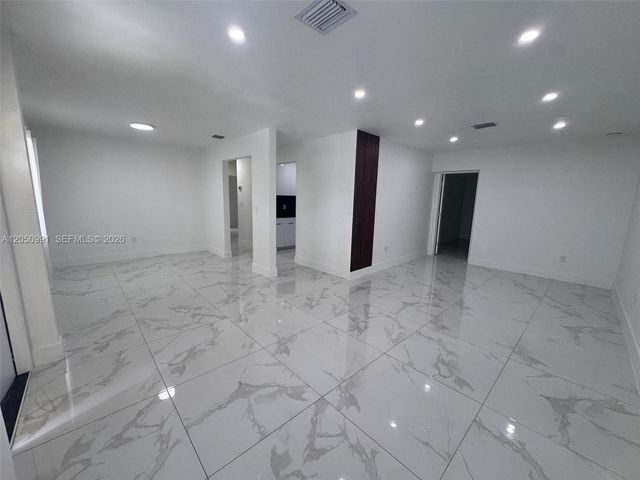 7400 SW 39th Street 1, Miami, FL 33155