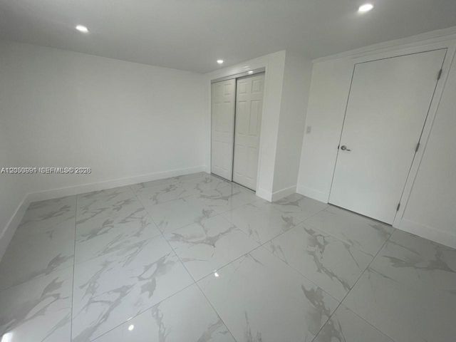 7400 SW 39th Street 1, Miami, FL 33155