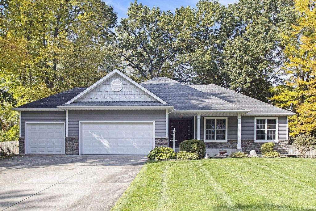 50711 Deer Run Trail, Elkhart, IN 46514