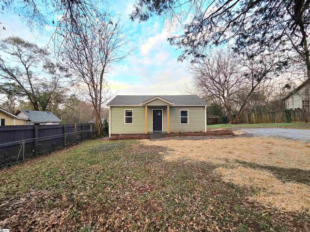 10 Oconee Avenue, Greenville, SC 29617