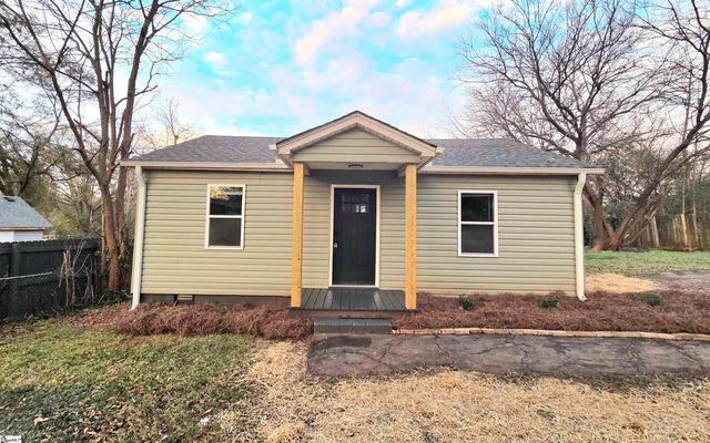 10 Oconee Avenue, Greenville, SC 29617