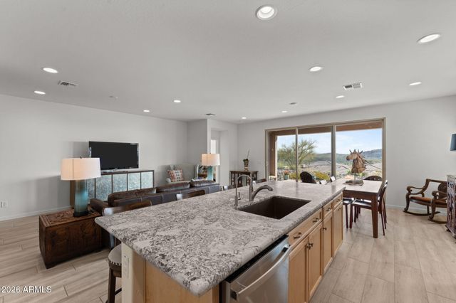 4098 PRAIRIE SCHOONER Road, Wickenburg, AZ 85390