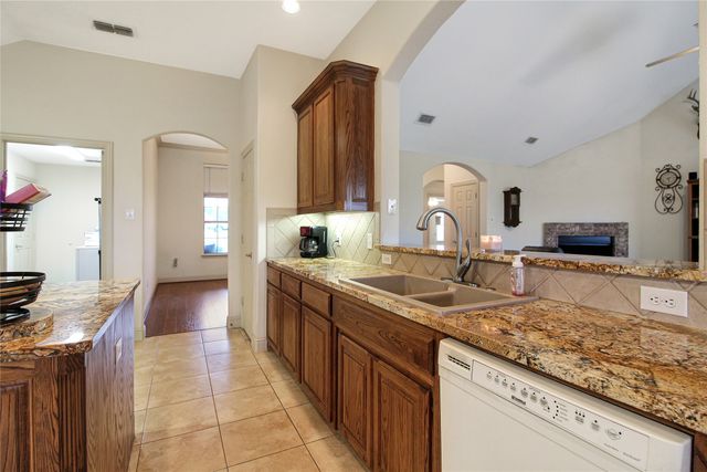 818 Winding Ridge Lane, Rockwall, TX 75032
