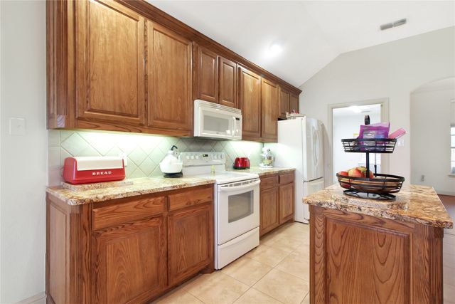 818 Winding Ridge Lane, Rockwall, TX 75032