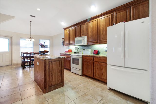 818 Winding Ridge Lane, Rockwall, TX 75032