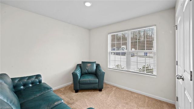 4035 Meredith Woods Lane, Winston-salem, NC 27107