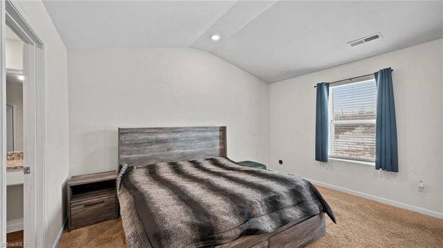 4035 Meredith Woods Lane, Winston-salem, NC 27107