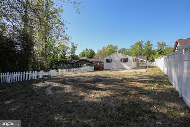60 N OAKLAND AVE, Runnemede, NJ 08078