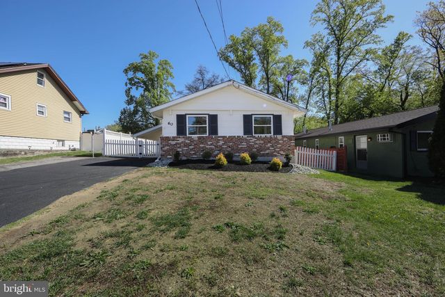 60 N OAKLAND AVE, Runnemede, NJ 08078