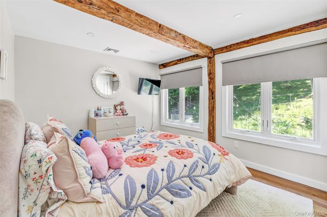 69 Primrose Street, Katonah, NY 10536