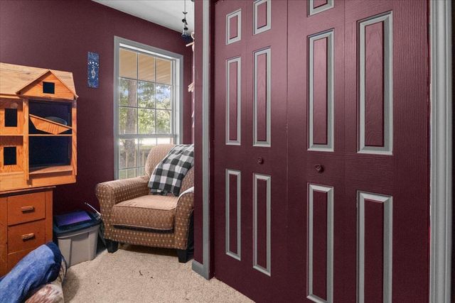 169 Oak Crest Dr, Tennessee Ridge, TN 37178
