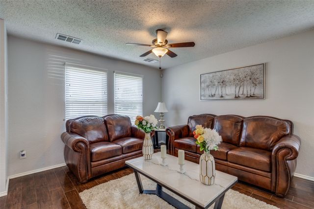 8007 Tin Cup Drive, Arlington, TX 76001