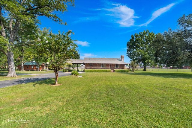 4938 Swan Lake Road, Bossier City, LA 71111