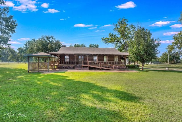 4938 Swan Lake Road, Bossier City, LA 71111