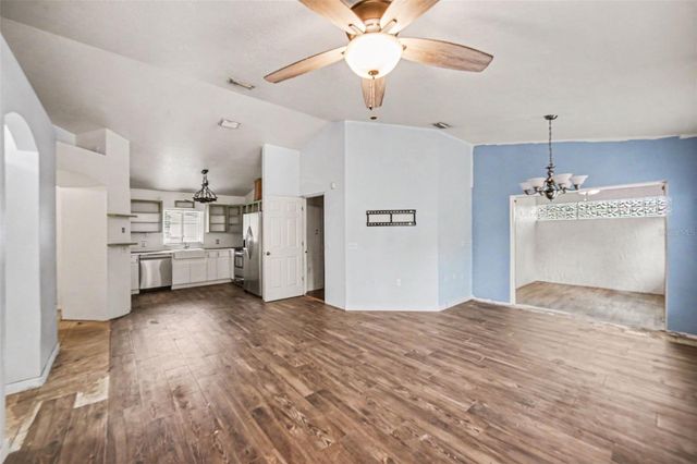 890 DELAND AVENUE, Orange City, FL 32763