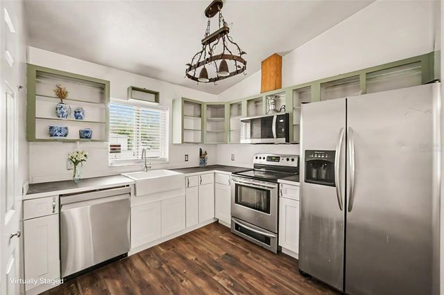 890 DELAND AVENUE, Orange City, FL 32763