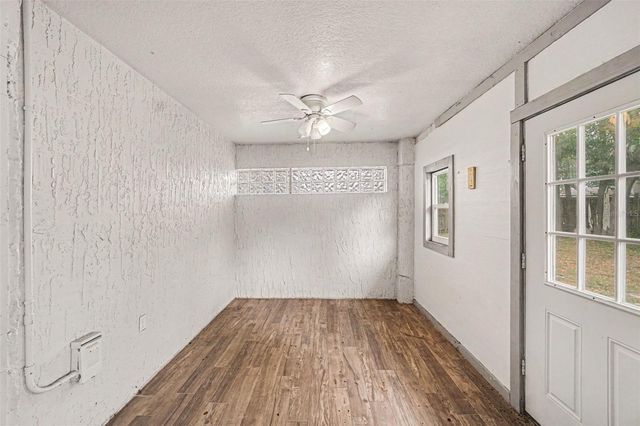 890 DELAND AVENUE, Orange City, FL 32763