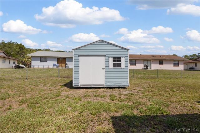 10765 W Spring Circle, Crystal River, FL 34428