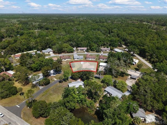 10765 W Spring Circle, Crystal River, FL 34428