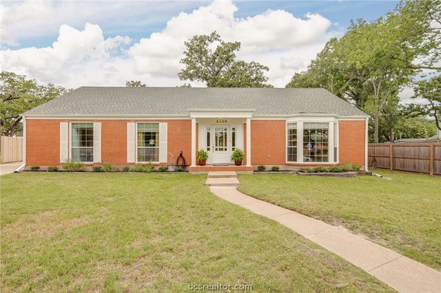 2402 Morris Lane, Bryan, TX 77802