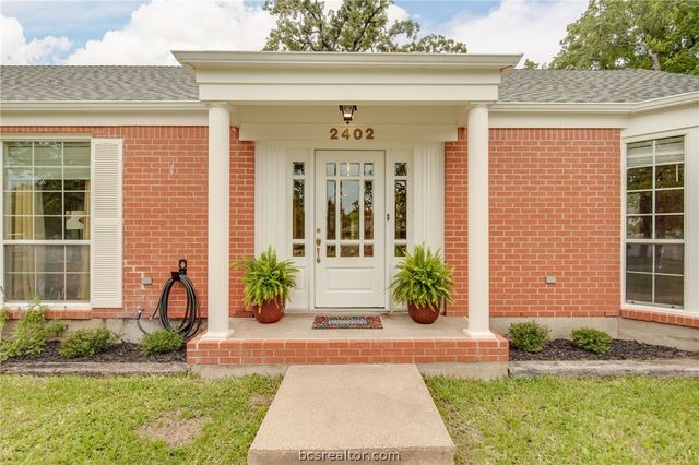 2402 Morris Lane, Bryan, TX 77802