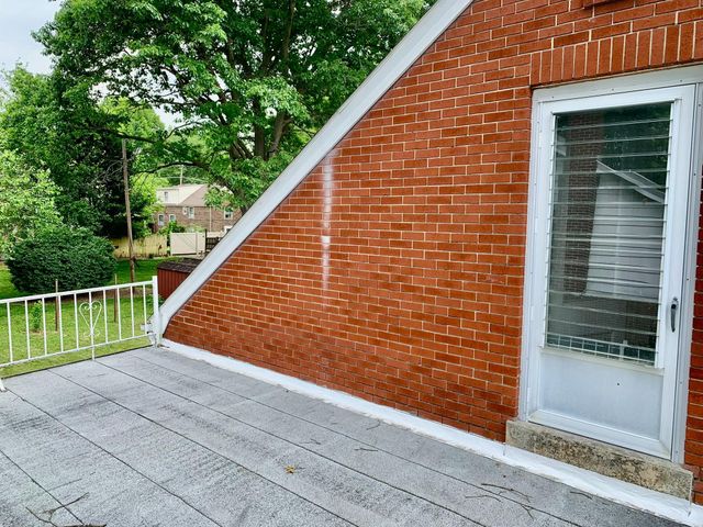 115 E PERSHING AVE, Lebanon, PA 17042
