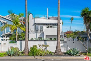 2332 Ocean Avenue, Venice, CA 90291