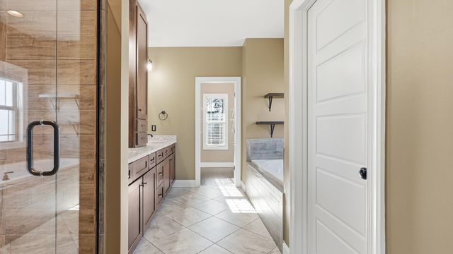 744 Live Oak Road, Ringgold, GA 30736