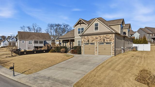 744 Live Oak Road, Ringgold, GA 30736