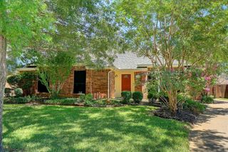 4137 Heartstone Drive, Grapevine, TX 76051