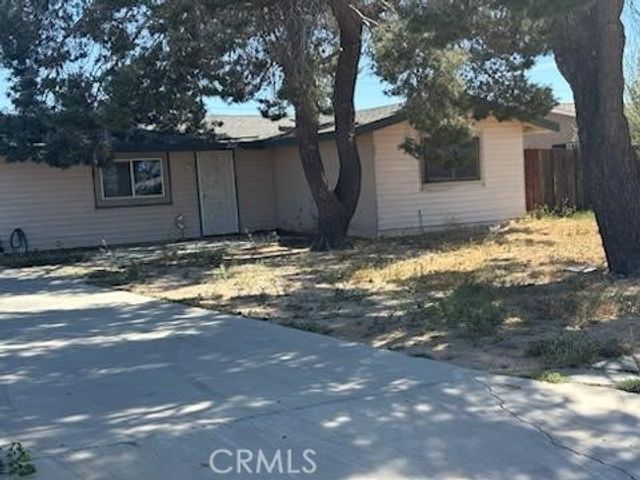 21024 79th, California City, CA 93505