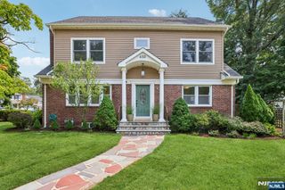 650 Ridgewood Road, Maplewood, NJ 07040