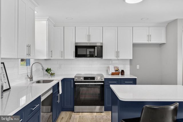 1721 PIONEER RD, Lancaster, PA 17602