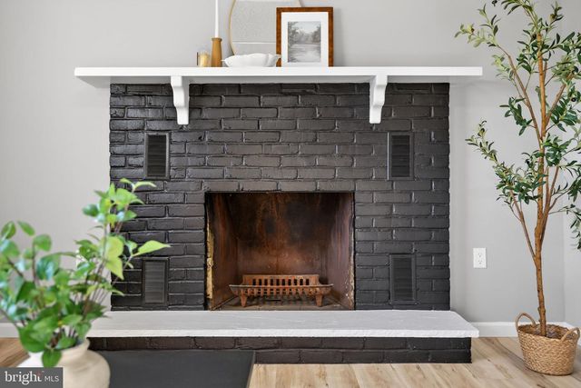 1721 PIONEER RD, Lancaster, PA 17602