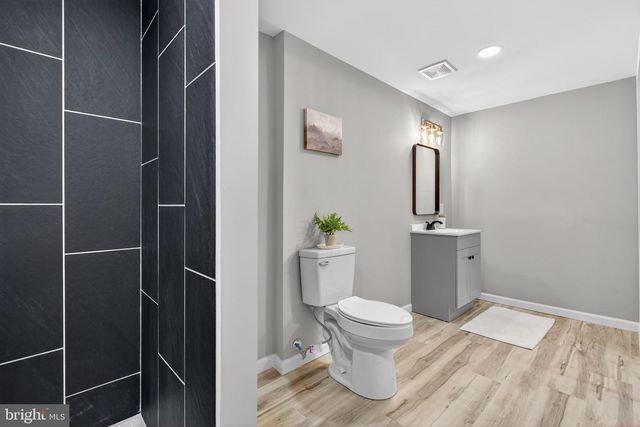 1721 PIONEER RD, Lancaster, PA 17602