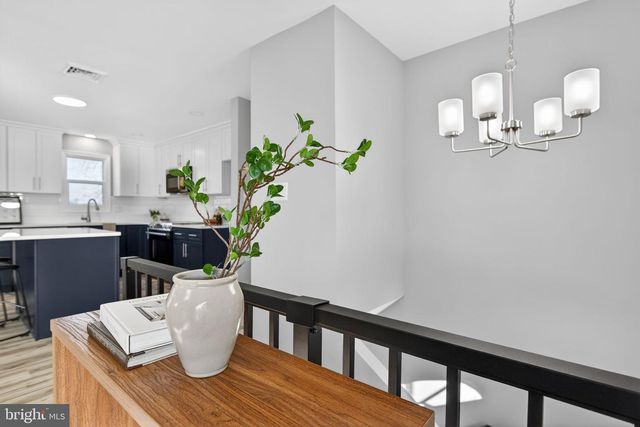 1721 PIONEER RD, Lancaster, PA 17602