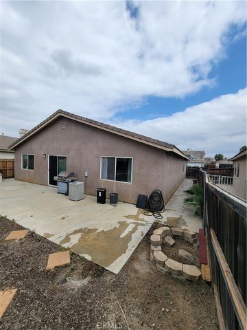 26461 PRAIRIE Lane, Moreno Valley, CA 92555