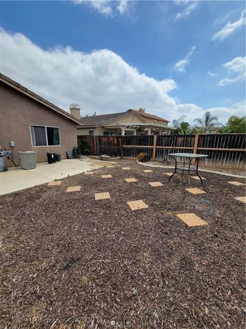 26461 PRAIRIE Lane, Moreno Valley, CA 92555