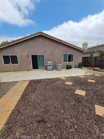 26461 PRAIRIE Lane, Moreno Valley, CA 92555