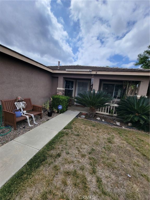 26461 PRAIRIE Lane, Moreno Valley, CA 92555