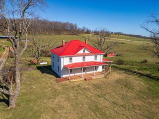 3165 OLD GREENVILLE RD, Staunton, VA 24401