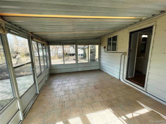 916 Owana Avenue, Royal Oak, MI 48067