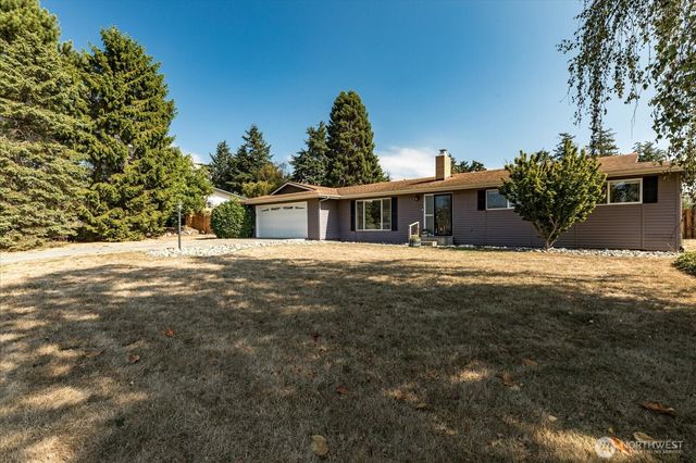 750 SW Thornberry Drive, Oak Harbor, WA 98277