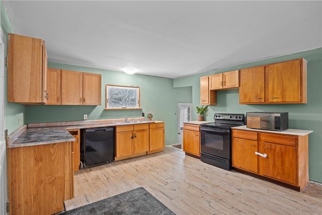 2466 Reed Road, Waterloo, NY 13165