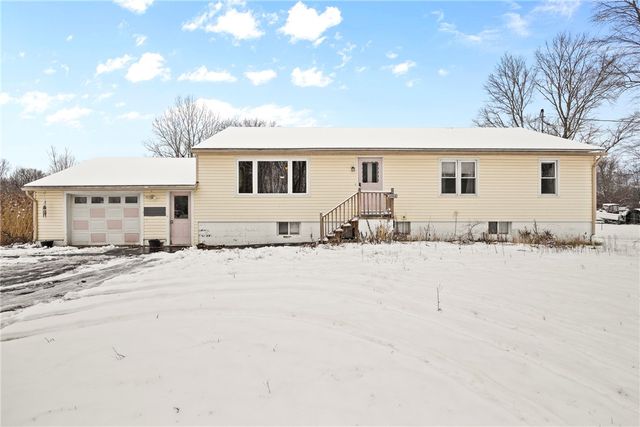 2466 Reed Road, Waterloo, NY 13165