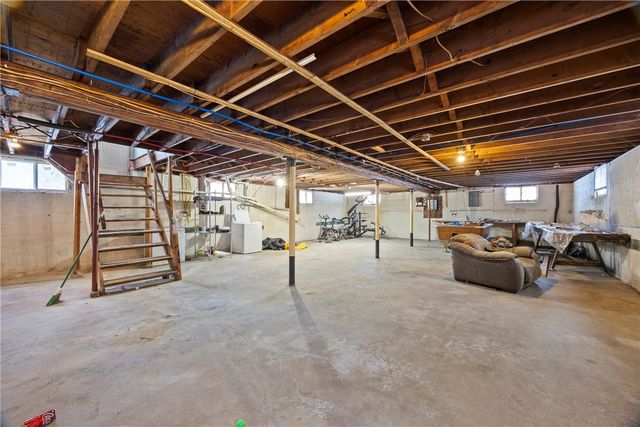 2466 Reed Road, Waterloo, NY 13165