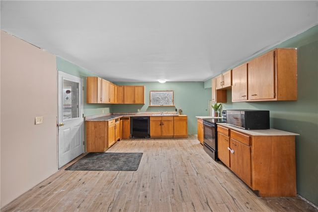 2466 Reed Road, Waterloo, NY 13165