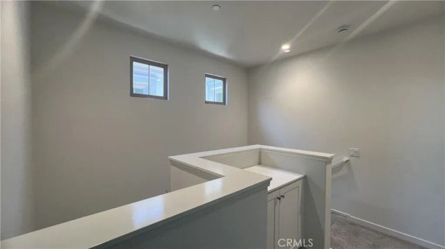 110 Sunnyside, Irvine, CA 92618