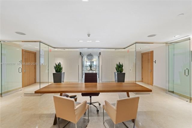 900 Biscayne Blvd 1704, Miami, FL 33132