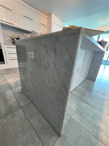 900 Biscayne Blvd 1704, Miami, FL 33132